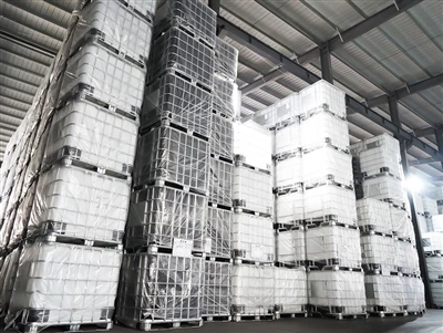 מדוע תעשיות נוספות עוברות לטנקים של 1000L IBC לאחסון בתפזורת